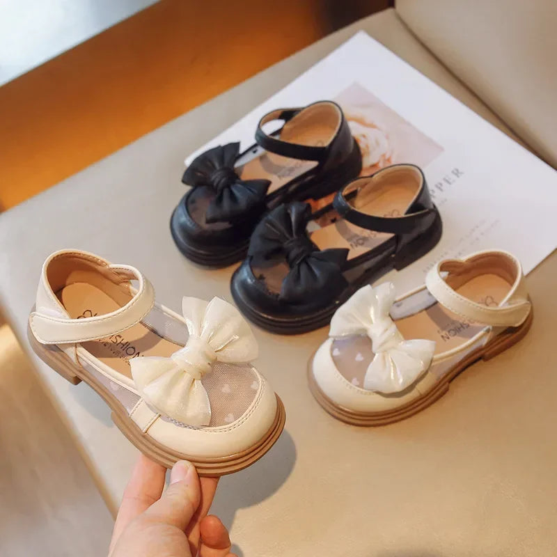 Girls Princess Bow Lace Dress Flats - PU Leather Kids Wedding Shoes Sizes 23-35 (Insole 14.6–21.5 cm | 5.75–8.46 in)