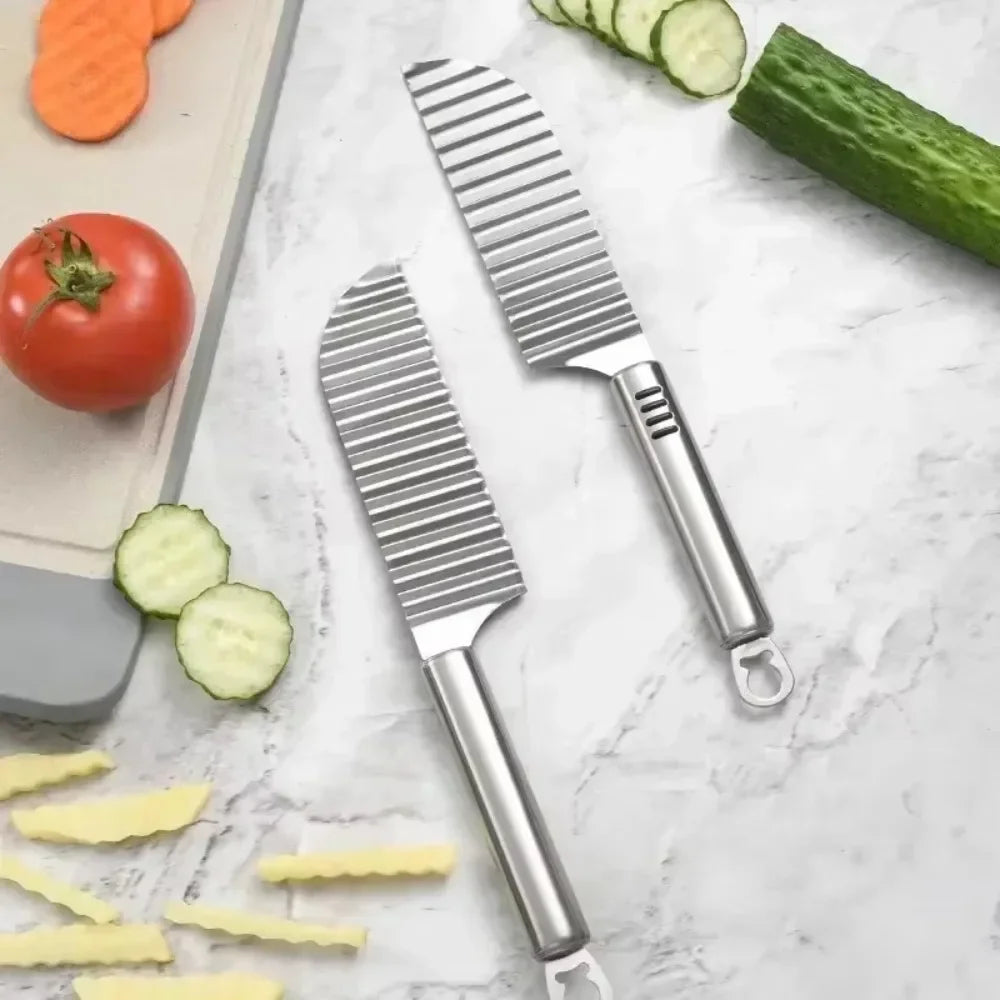 Stainless Steel Crinkle Potato Slicer Wavy French Fry Cutter Vegetable & Fruit Chopper Hangable Kitchen Tool