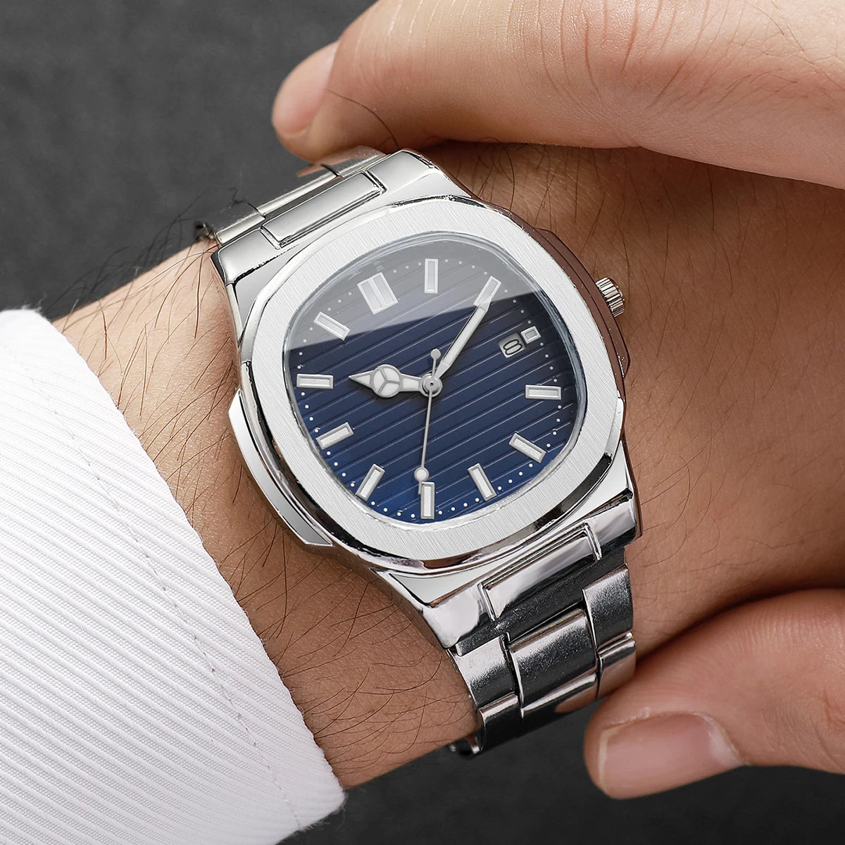 Men's Square Dial Quartz Watch with Date – Alloy Strap Business Dress Watch