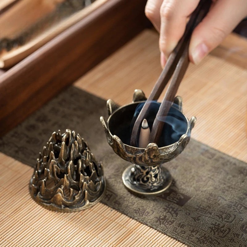 Portable Incense Burner Small Tabletop Ornament for Home & Office Aromatherapy Decor Collectible