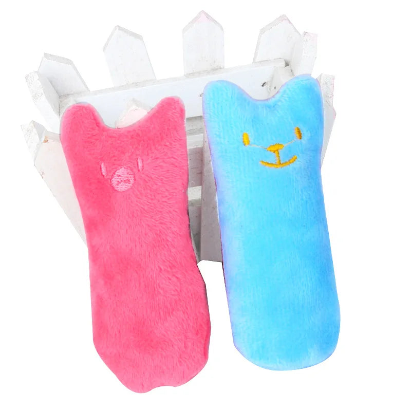 Interactive Catnip Plush Chew Toy for Cats — Teeth-Cleaning Squeaky Toy for Kittens & Adult Cats