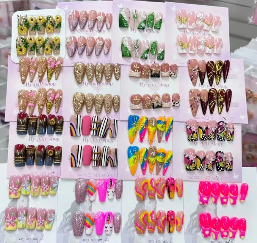 Handmade Mixed-Style Press-On Nails, Assorted False Nail Tips with Random Designs for Women