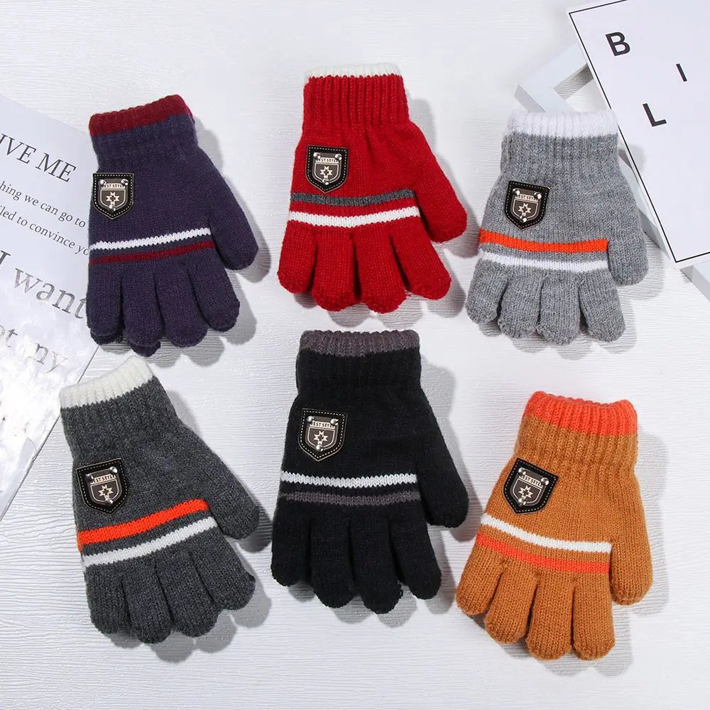 Kids Waterproof Ski Gloves – Insulated Winter Gloves for Boys & Girls (Ages 5–10)