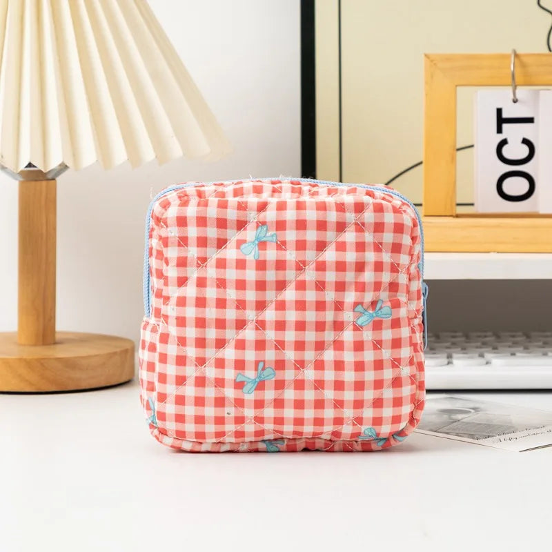 Large Capacity Period Pouch - Cute Cartoon Bow Sanitary Napkin & Tampon Organizer Bag