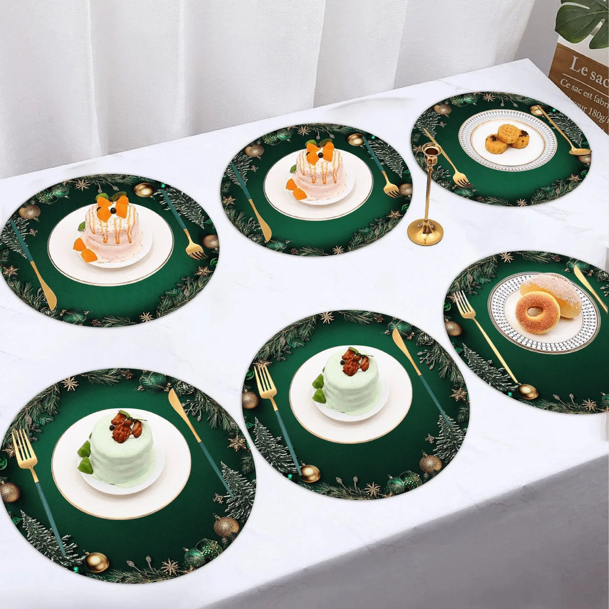 Christmas Round Placemat Coasters 4/6/10-Pack for Dining Room, Kitchen & Parties