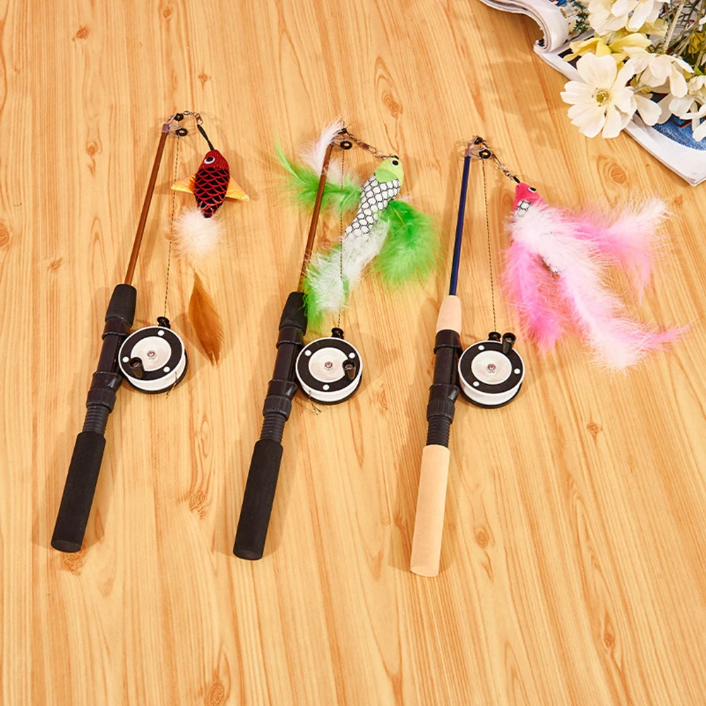 Retractable Telescopic Cat Wand Toy - Feather Fish Teaser for Interactive Play (Cats & Kittens)