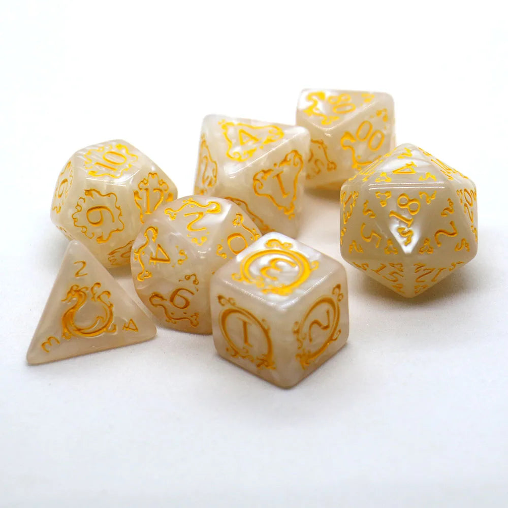 7-Piece Dragon Pattern RPG Dice Set - Polyhedral D4 D6 D8 D10 D12 D20 for DND Tabletop Games & Gifts
