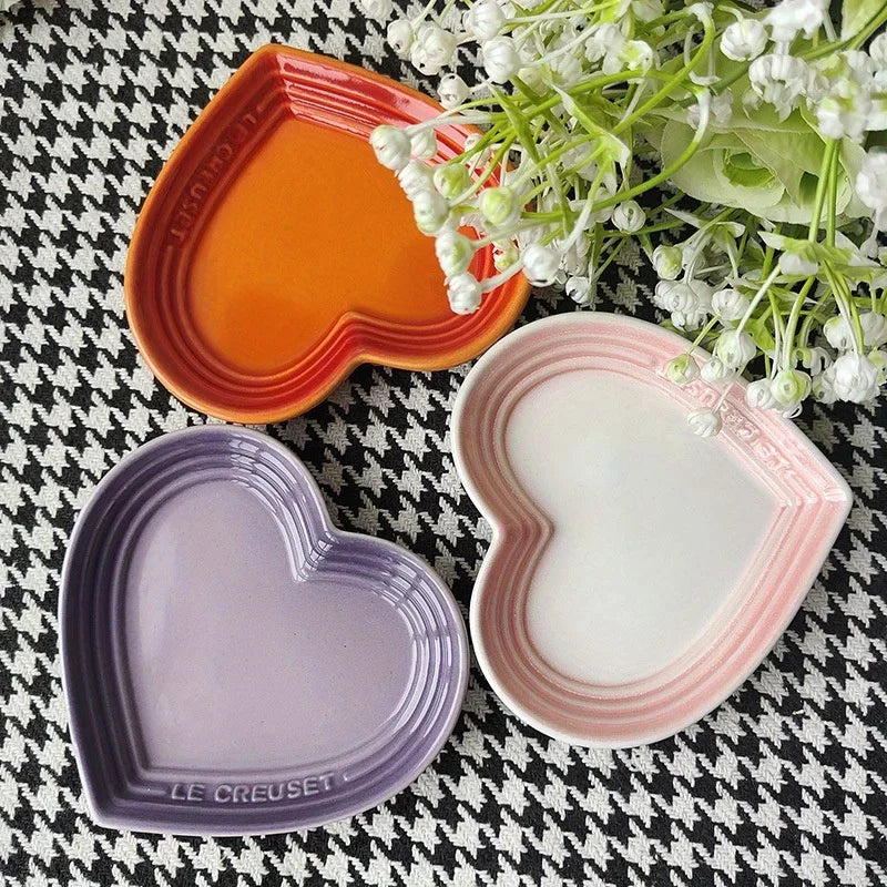 Heart-Shaped Ceramic Pet Bowl 12 cm (4.7 in) – Wide Anti-Vomiting Design for Small Cats & Dogs
