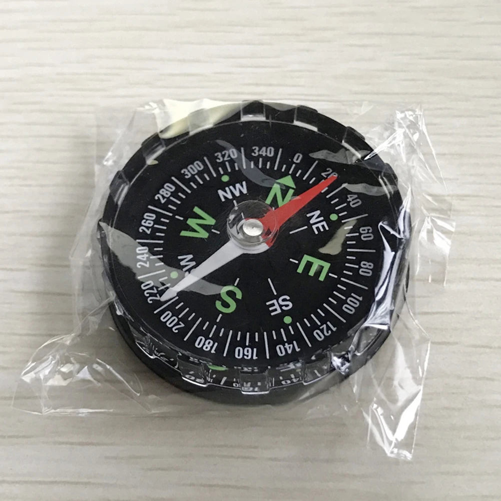 45mm (1.77 in) Mini Pocket Compass – Portable Handheld Navigation for Camping, Hiking & Survival