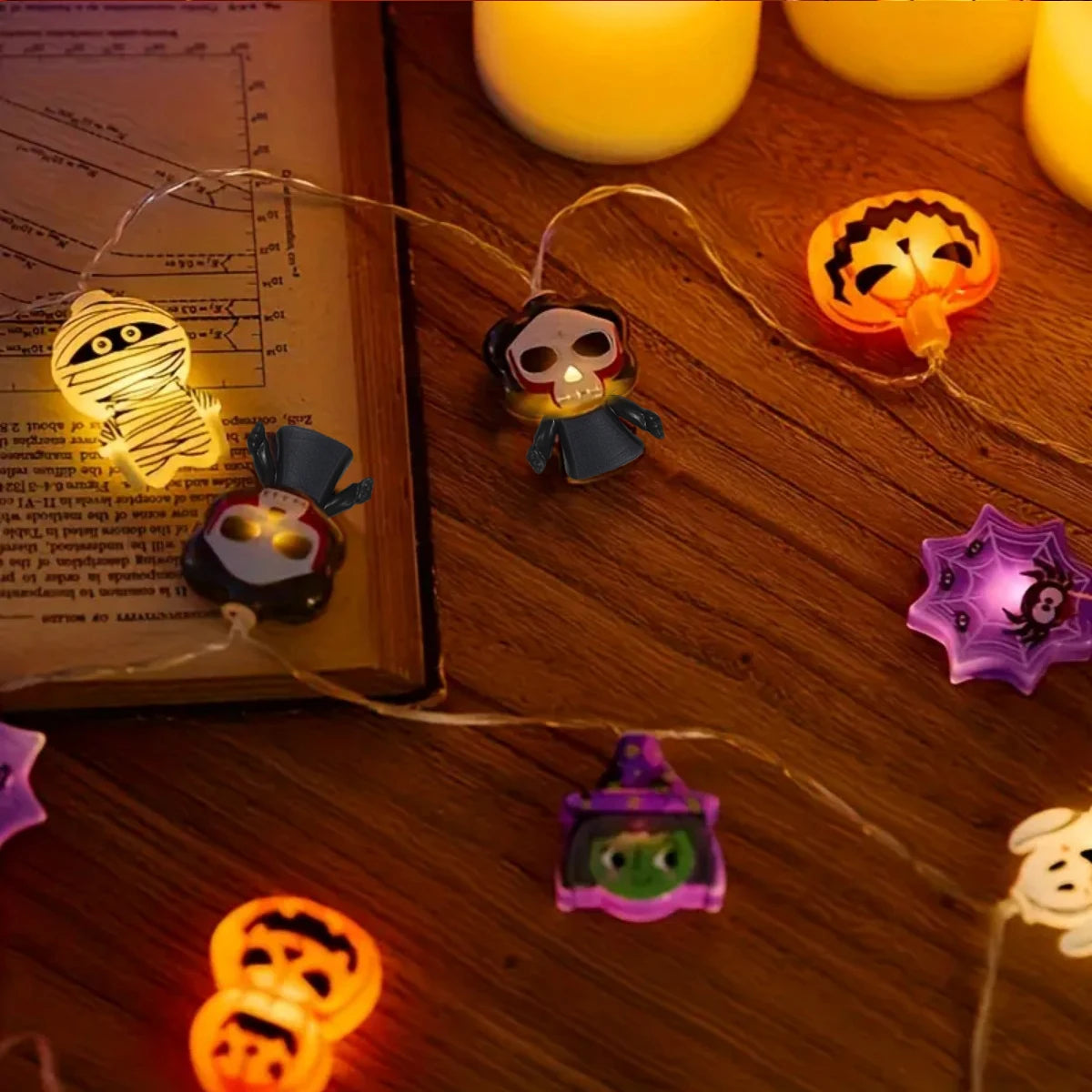 10/20/30 LED Halloween String Lights – Pumpkin, Bat, Ghost, Cat, Spider, Pirate, Witch & Mummy Shapes, Battery-Powered Indoor Outdoor Decor