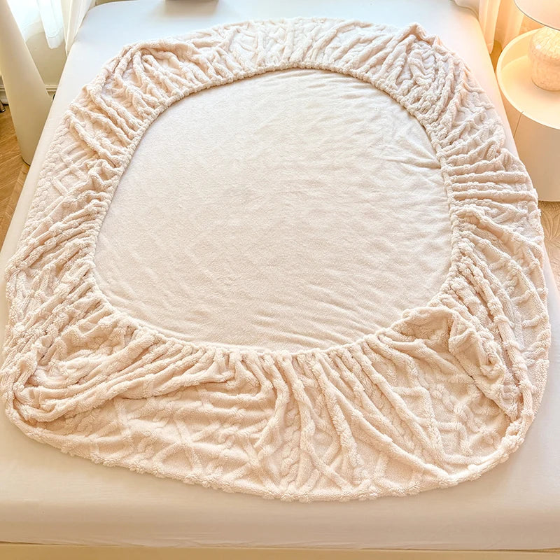 Winter Coral Fleece Fitted Sheet with Elastic Skirt - Thick Fluffy Warm Mattress Cover (Single/Queen/King)