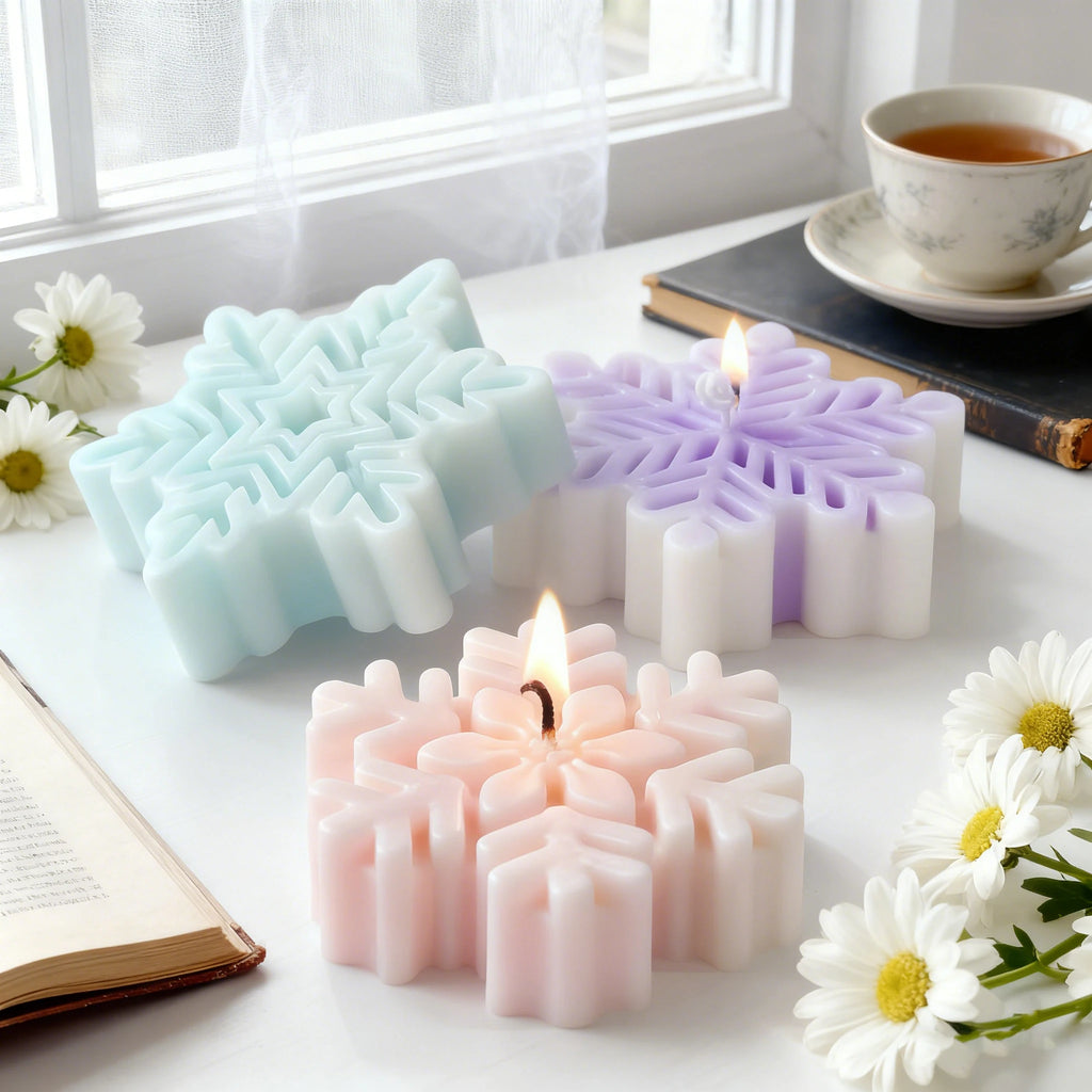 3D Snowflake Silicone Mold - DIY Candle, Soap & Wax Melt Mold for Christmas Crafts, Aroma Stones & Holiday Home Decor