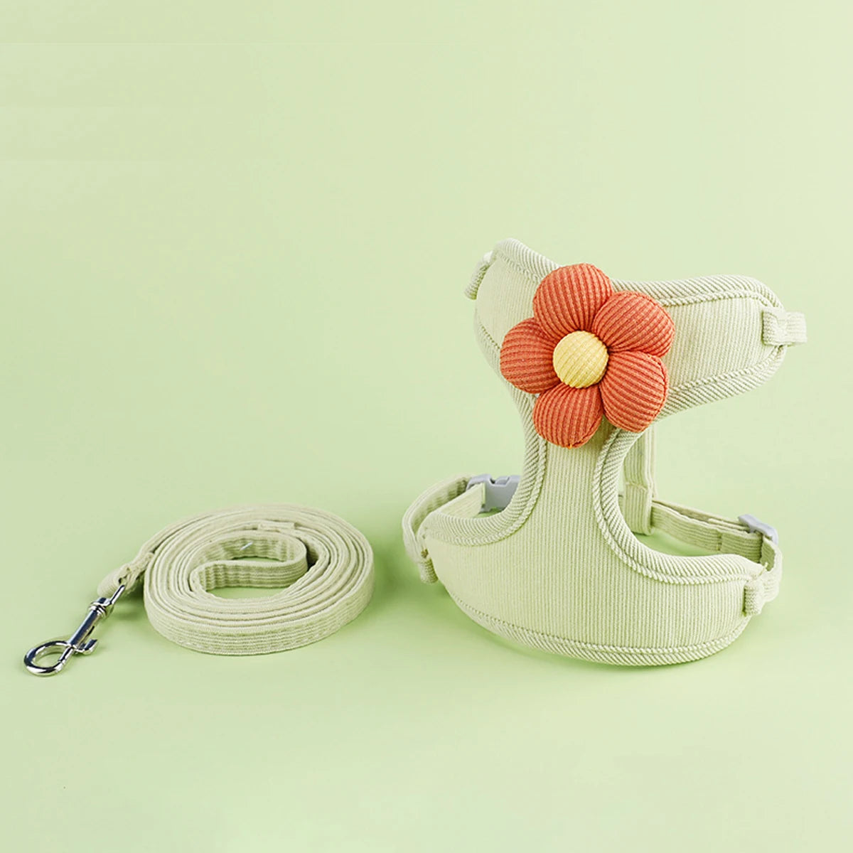 Adjustable Breathable Cat & Small Dog Harness with 120 cm (47 in) Leash, Escape-Proof Chest Strap S/M