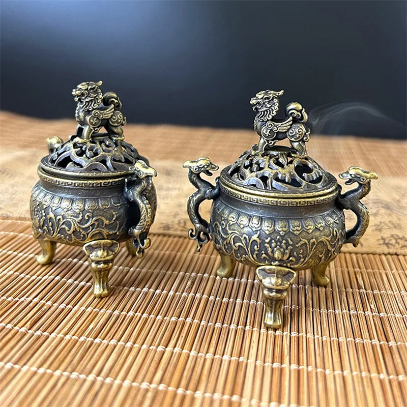 Vintage Alloy Incense Burner Three-Legged Hollow-Out Mini Sandalwood Censer Incense Stick Holder (2.36 in / 6.0 cm)