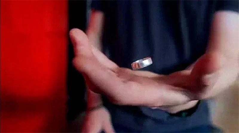 Floating Ring Magic Prop — Invisible Floating Ring for Close-Up & Stage Magic (11 x 7 cm / 4.3 x 2.8 in)