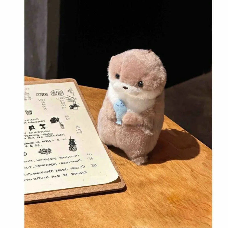 Cute Otter Hug Fish Plush Keychain Pendant – Kawaii Heart Bag Charm Gift for Girls