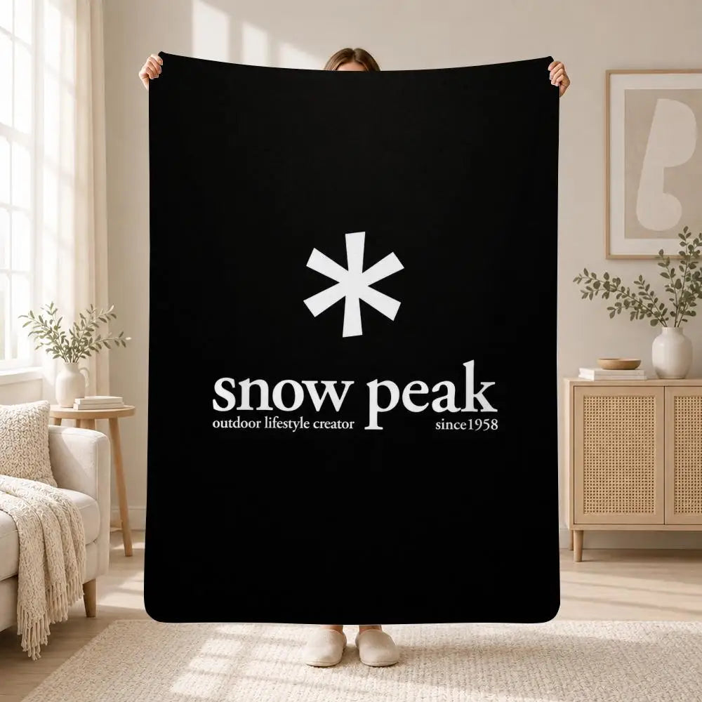 Soft Plush Flannel Throw Blanket - Lightweight Warm Sofa & Bed Throw for Travel and Home Decor (29.5–78.7 in | 75–200 cm)