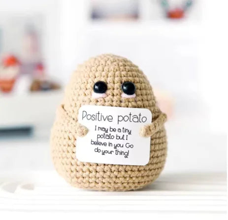 Handmade Mini Crochet Potato Plush Doll – Wool Knit Pocket Hug with Greeting Card, Funny Christmas & Holiday Home Decor Gift