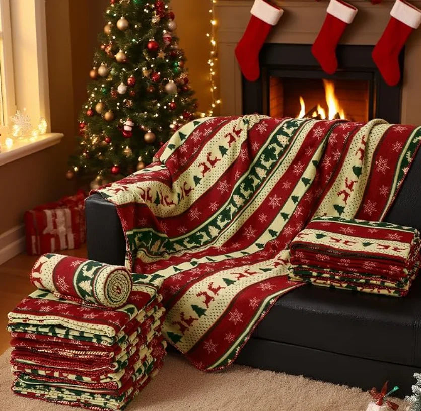 Christmas Sherpa Throw Blanket, Soft Fleece Holiday Throw for Sofa and Bed — Cozy Gift for Women