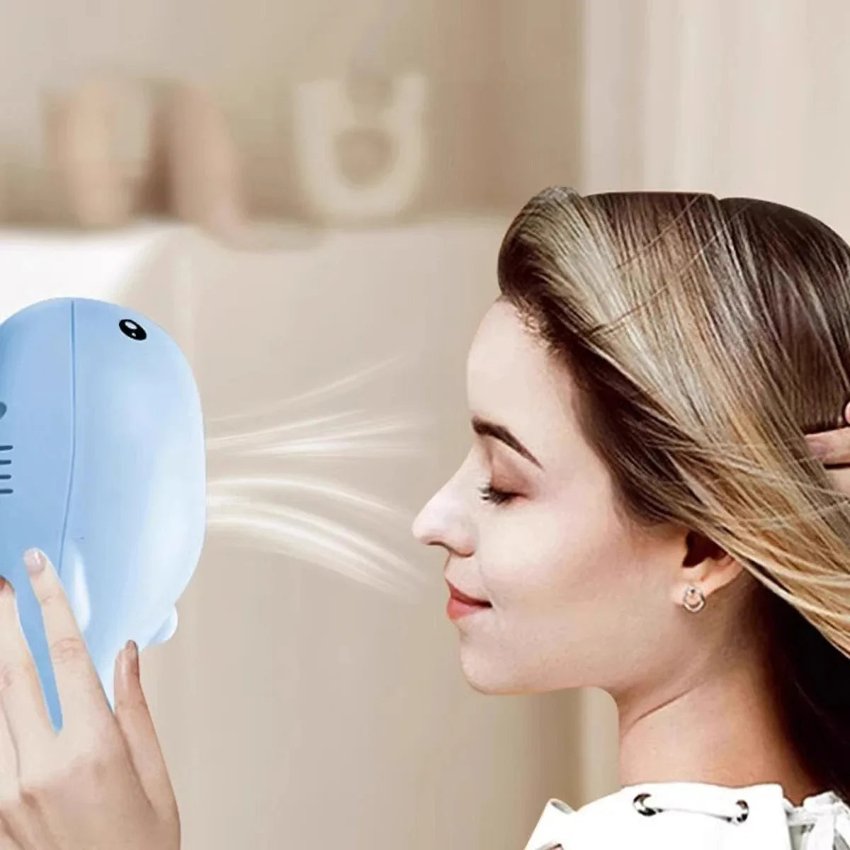 Whale-Shaped Electric Floating Ball Cat Toy USB Rechargeable Dual-Function Fan Portable 3C Certified