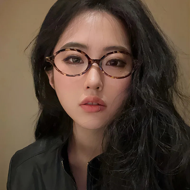 Vintage Oval Sunglasses for Women Small Retro Leopard Frame Anti-Blue Light UV400