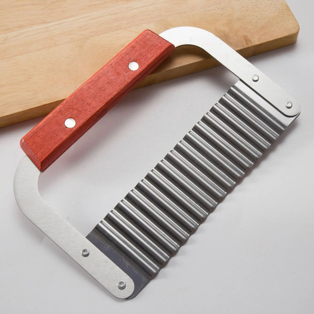 Stainless Steel Crinkle Potato Cutter with Wooden Handle – Wavy Knife for Chips & Vegetables