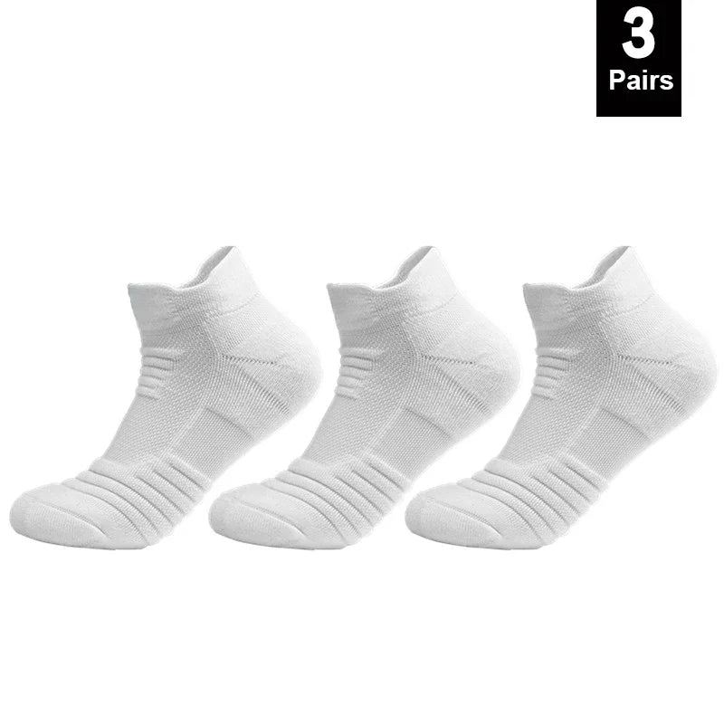 Anti-Slip Cotton Sports Socks for Men & Women – Breathable, Odor-Resistant Soccer & Basketball Low Tube Socks, Fits EU 39–45