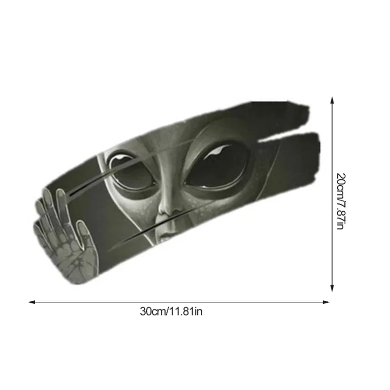 3D Alien Cracked Car Vinyl Sticker Decal Self-Adhesive Scratch Cover — 11.8 x 7.87 cm (4.65 x 3.10 in)