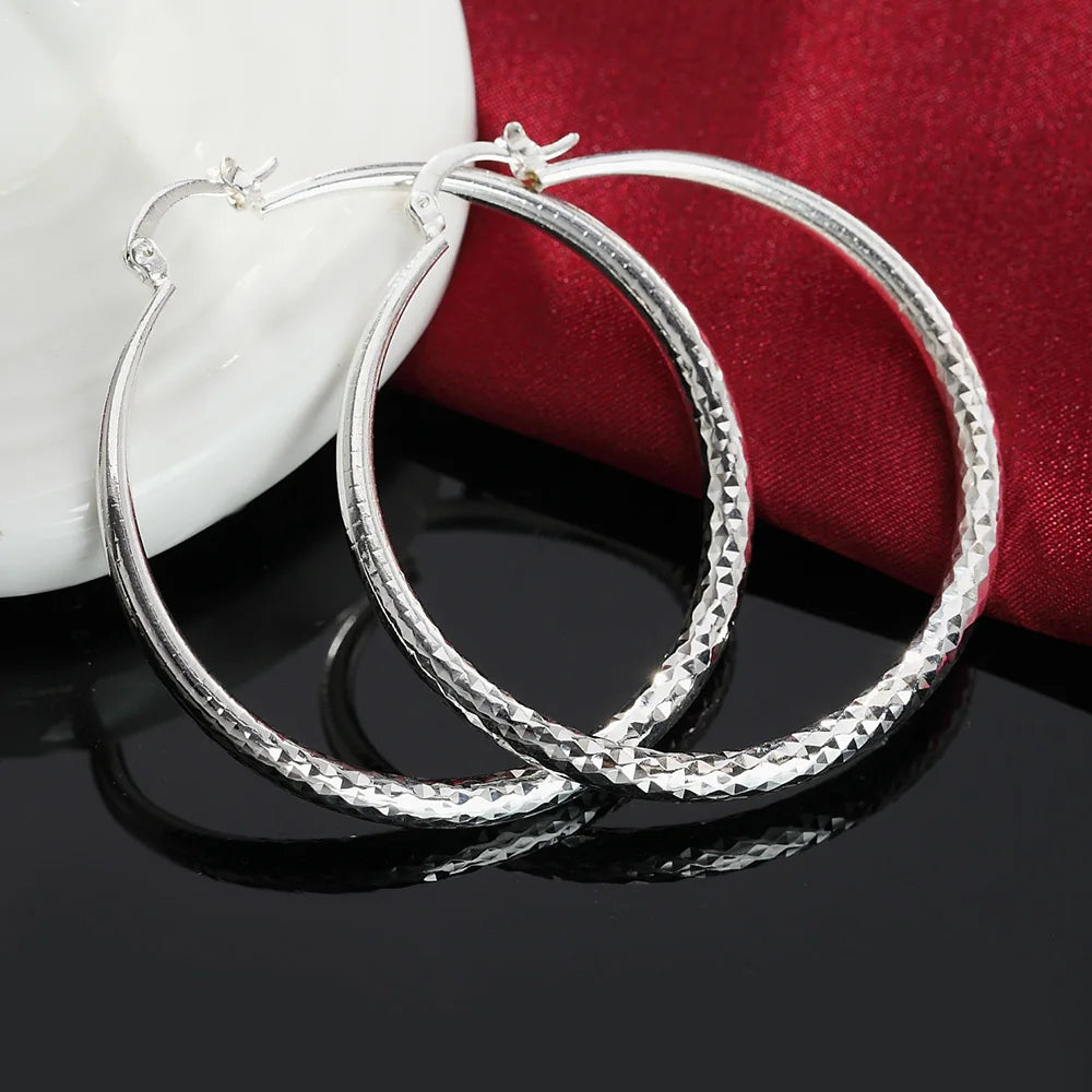 3 cm (1.18 in) Circle Hoop Earrings for Women, Charm Hoops for Wedding & Party Gifts