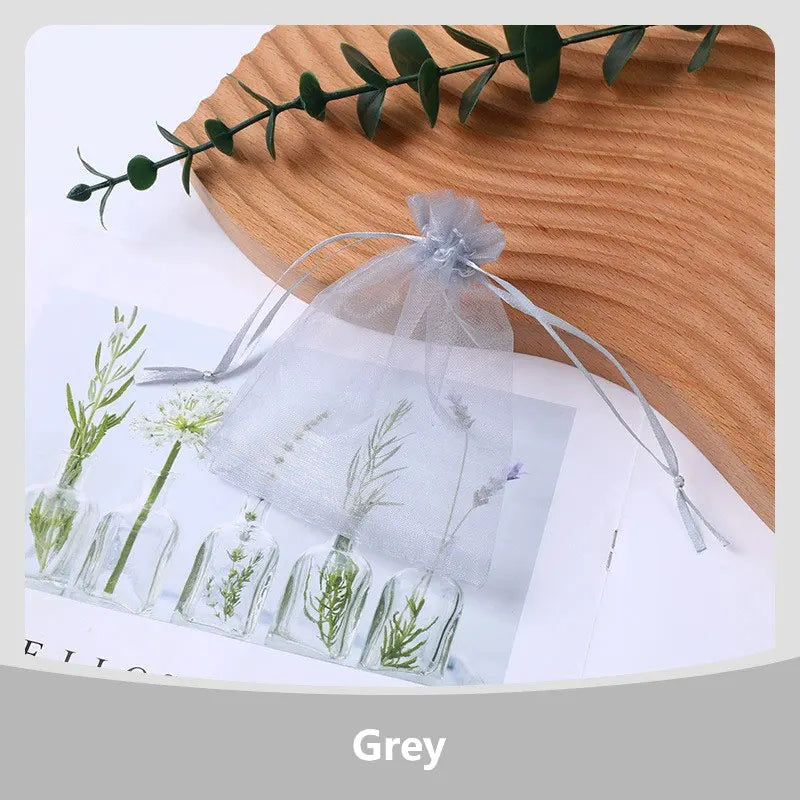 100-Pack Organza Drawstring Bags Assorted Sizes (7x9, 9x12, 10x15, 13x18 cm / 2.8x3.5, 3.5x4.7, 3.9x5.9, 5.1x7.1 in) - Jewelry & Gift Pouches for Wedding Party
