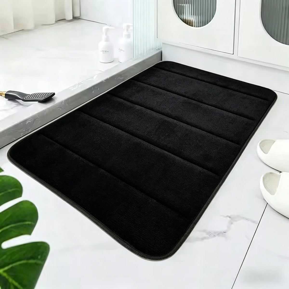 Memory Foam Bath Mat - Super Absorbent Non-Slip Bathroom Rug for Bathtub & Shower