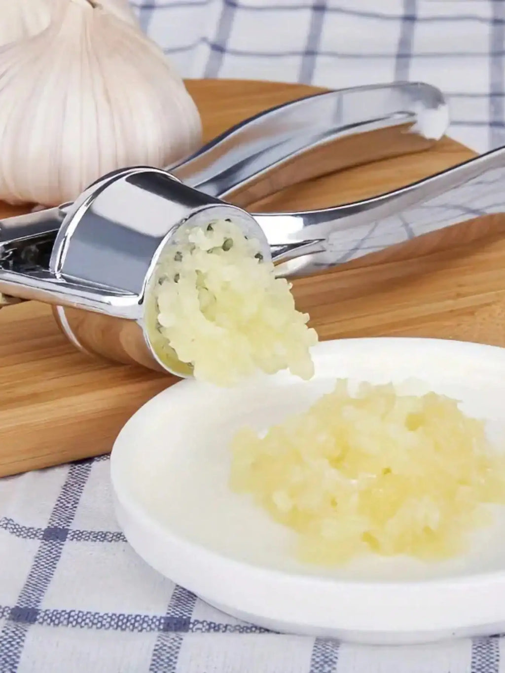 Washable Garlic Press & Ginger Crusher — Easy-Clean Garlic Masher | Eco-Friendly Kitchen Gadget