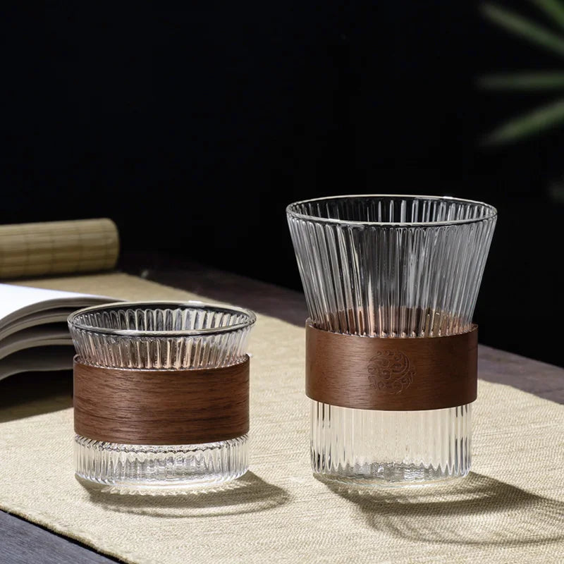 Japanese-Style Glass Coffee Mug with Walnut Sleeve – Kawaii Transparent Tea & Beer Cup