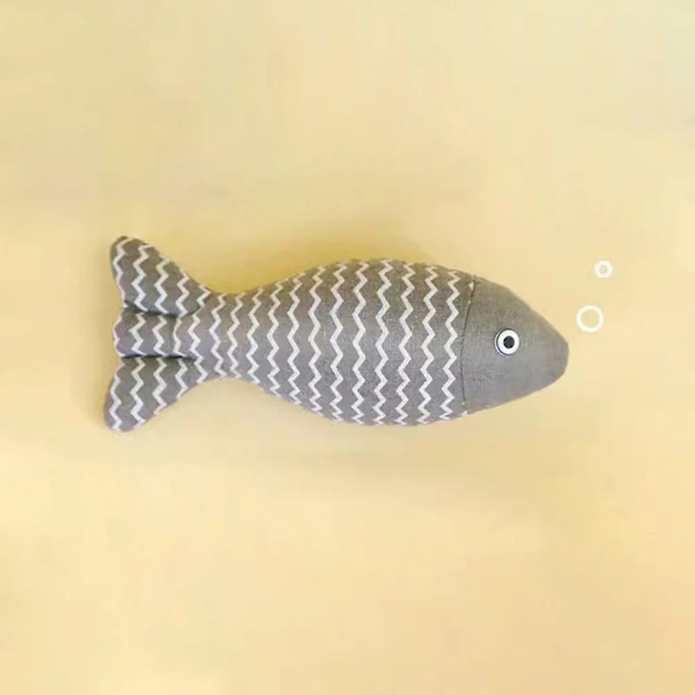 Catnip Fish Toy – Interactive Plush Fish Cat Scratcher & Mint Fidget Toy for Cats & Kittens