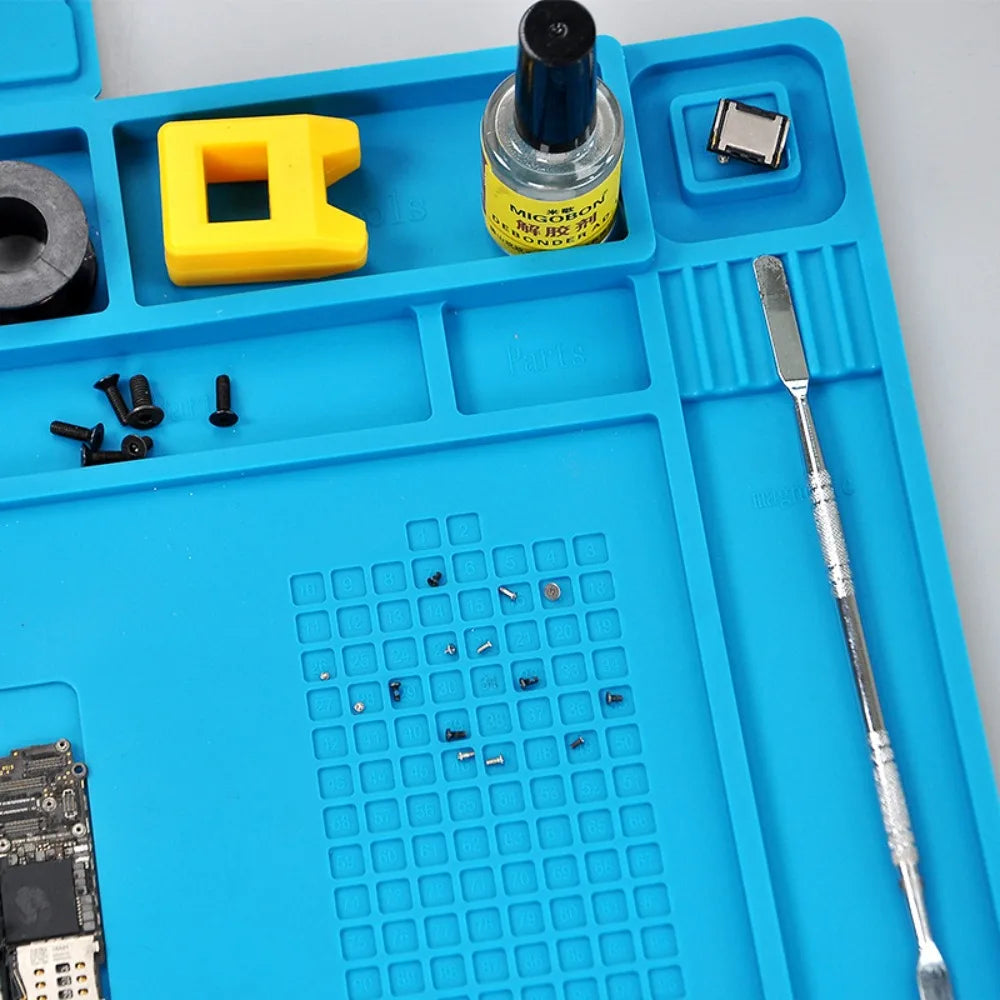 Magnetic Silicone Soldering Mat – Heat Resistant 932°F (500°C) Anti-Static Work Mat for Phone Laptop Watch Repair