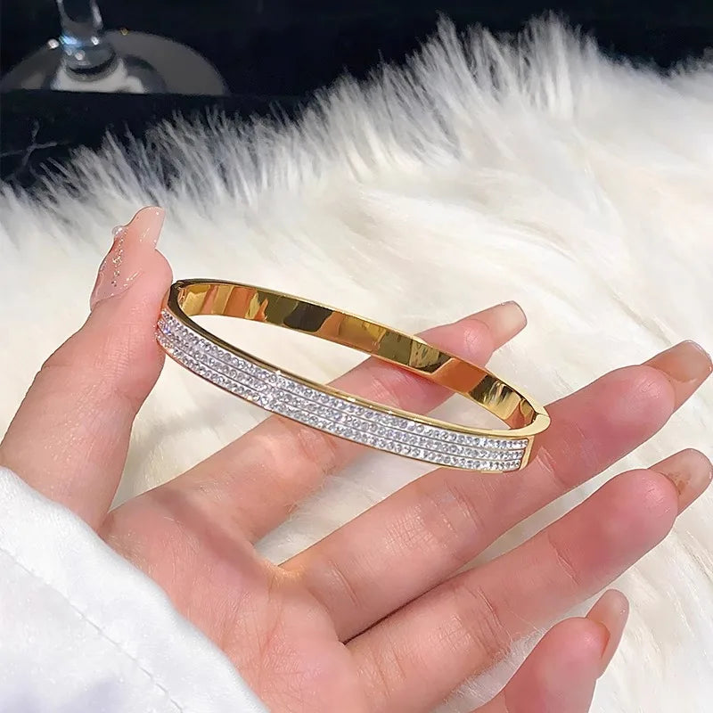 8-Piece Stainless Steel Rhinestone Bracelet Set – Elegant Gold & White Stackable Bangles for Women