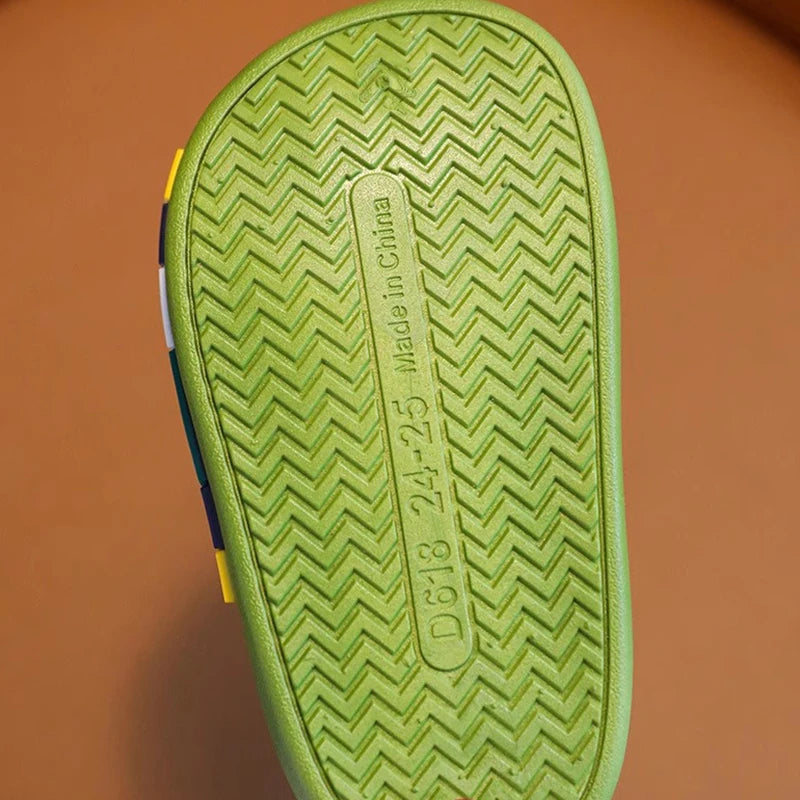 Unisex Kids Plush Waterproof Slippers - Thickened Anti-Slip Animal Print Home Slippers for Boys & Girls, Sizes 16–37 (12–22.5 cm / 4.7–8.9 in)