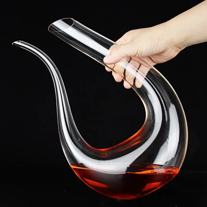 Handmade Lead-Free Crystal Wine Decanter 1.5 L (1500 ml / 50.7 fl oz) U-Shaped Carafe with Pourer Aerator for Home Bar