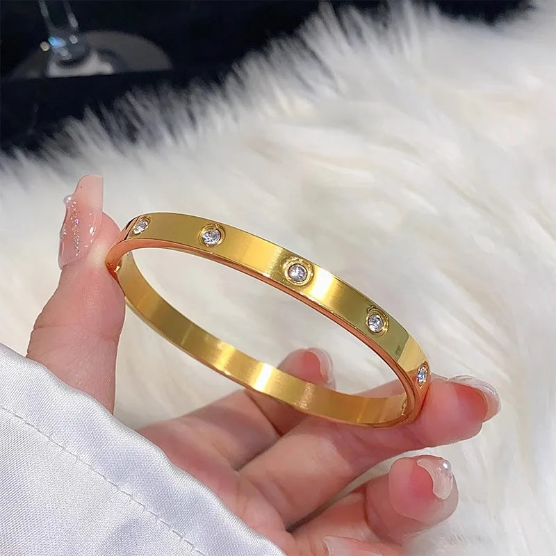 8-Piece Stainless Steel Rhinestone Bracelet Set – Elegant Gold & White Stackable Bangles for Women