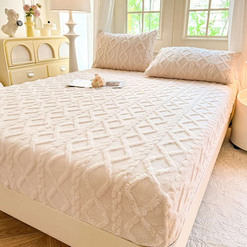 Winter Coral Fleece Fitted Sheet with Elastic Skirt - Thick Fluffy Warm Mattress Cover (Single/Queen/King)