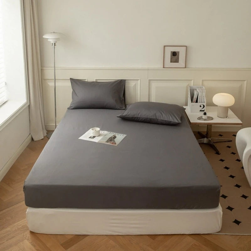 3-Piece Queen Size Polyester Bedding Set - Fitted Sheet, Pillowcases & Elastic Mattress Cover