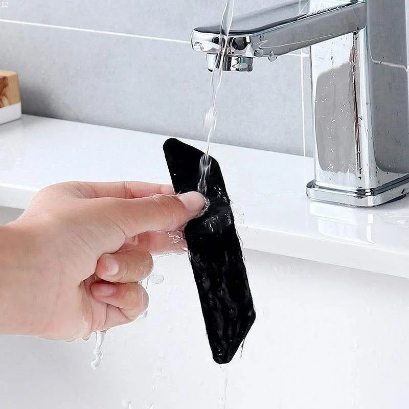 8/16-Pack Non-Slip Carpet Gripper Pads Reusable Washable Anti-Curl Rug Tape Corner Fixers