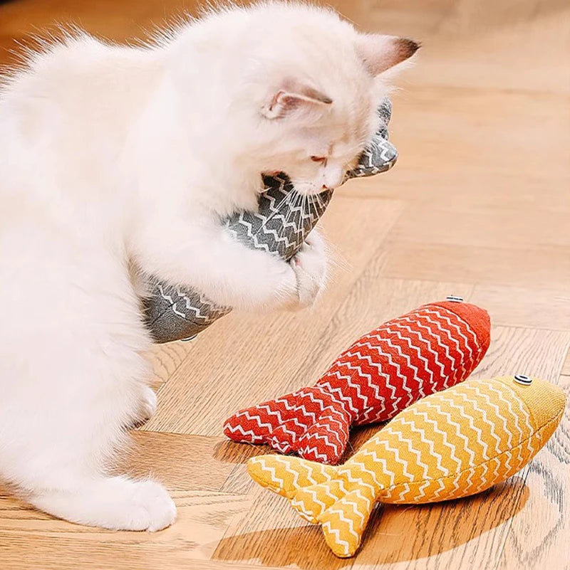 Catnip Fish Toy – Interactive Plush Fish Cat Scratcher & Mint Fidget Toy for Cats & Kittens