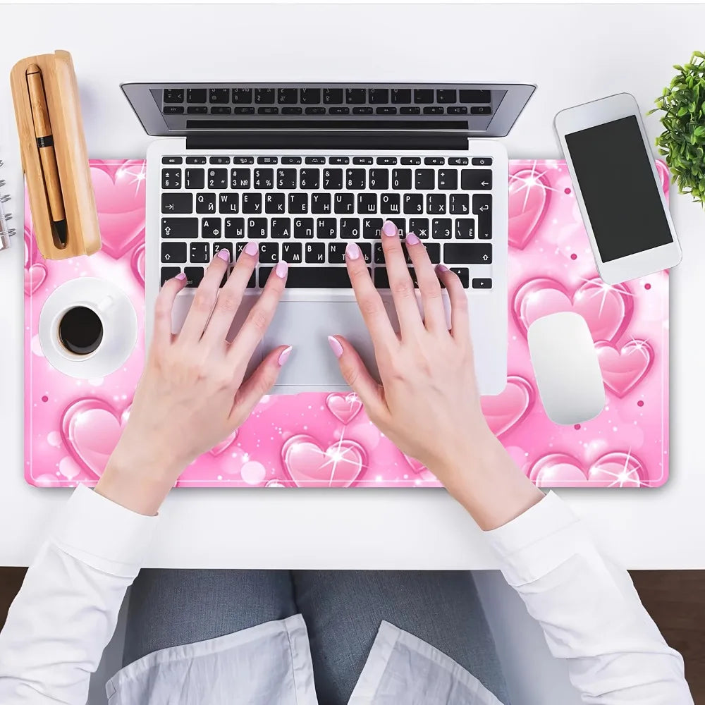 Pink Heart-Shaped Gaming Mouse Pad - Smooth Cloth Surface, Non-Slip Rubber Base, Customizable Desk Mat