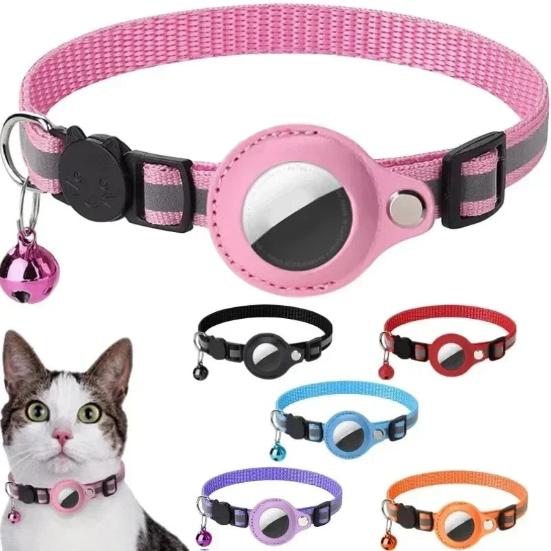 Adjustable Reflective Cat Collar with Tracker Case & Bell — Protective PU Holder for Bluetooth GPS Trackers, 22–34 cm (8.7–13.4 in)