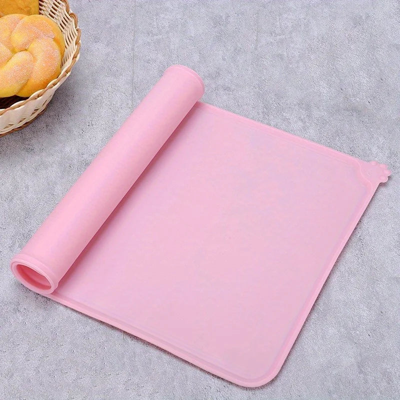 Silicone Pet Feeding Mat 48 x 30 cm (18.9 x 11.8 in) - Non-Slip Waterproof Bowl Placemat for Dogs & Cats, Easy-Clean Feeding Pad