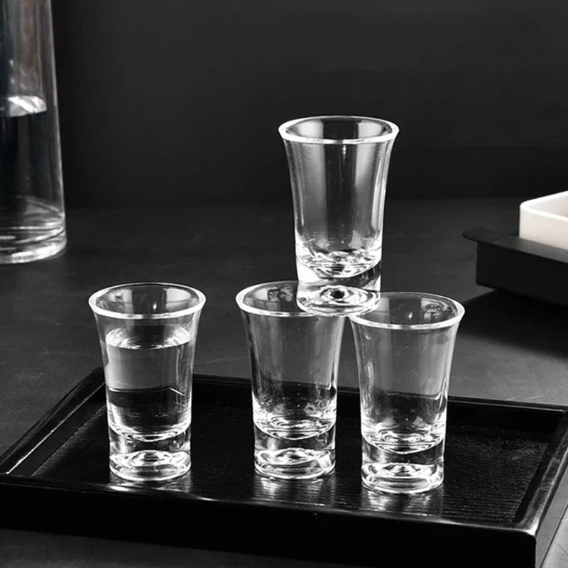 20ml Shot Glass – Thick-Bottom Clear Baijiu & Vodka Shooter Cup, Classic Party & Bar Drinkware