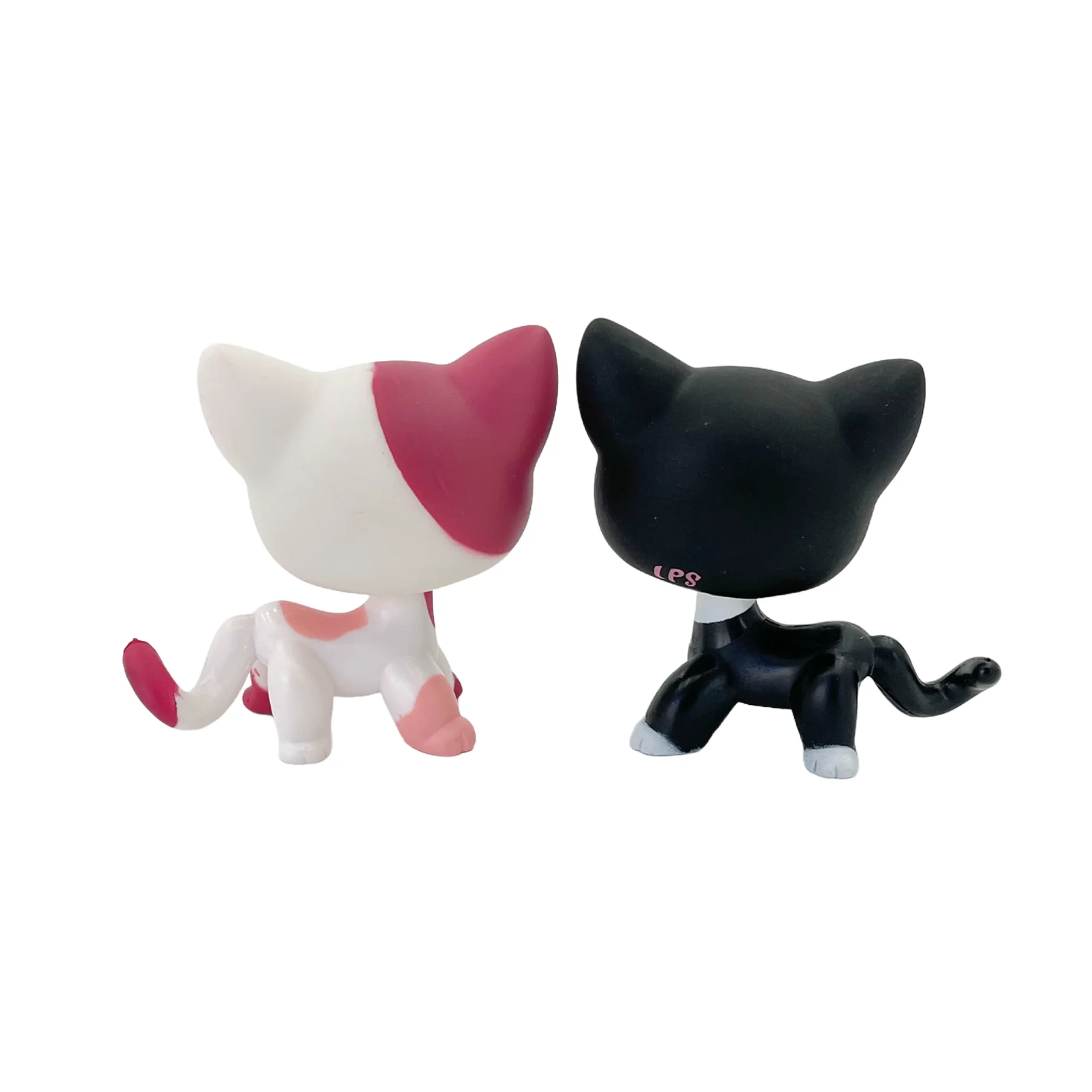 2-Pack Mini Pet Figurines — Cute Dog & Cat PVC Bobble Head Collectibles, 1.5–2 in (4.8–5.5 cm)