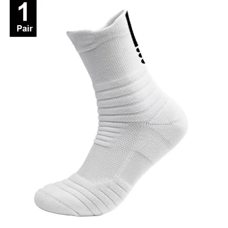Anti-Slip Football & Basketball Socks for Men – Breathable Deodorizing Sport Socks, Ankle/Low Tube, 1 or 3 Pairs, EU 39-45