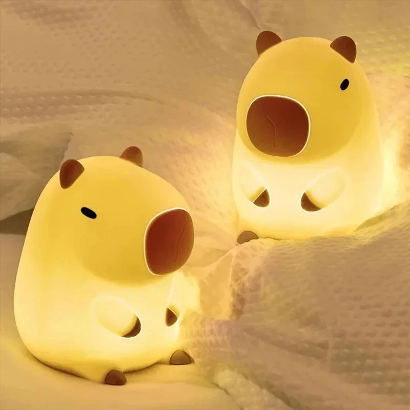 Capybara Silicone Night Light — Cute Cartoon LED Bedside Lamp for Kids, Nursery & Gifts